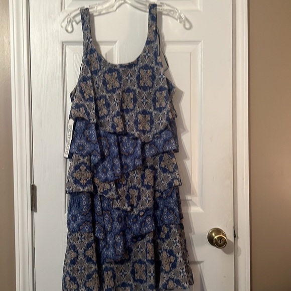 Bethany Boho Ruffled Tiered Lightweight Dress Size 14 - NWT - Picture 3 of 4